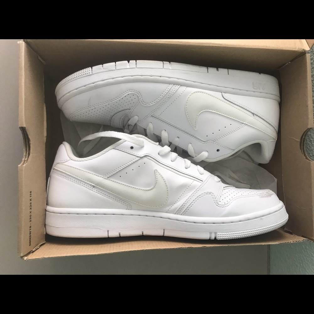 Nike Air Prestige III